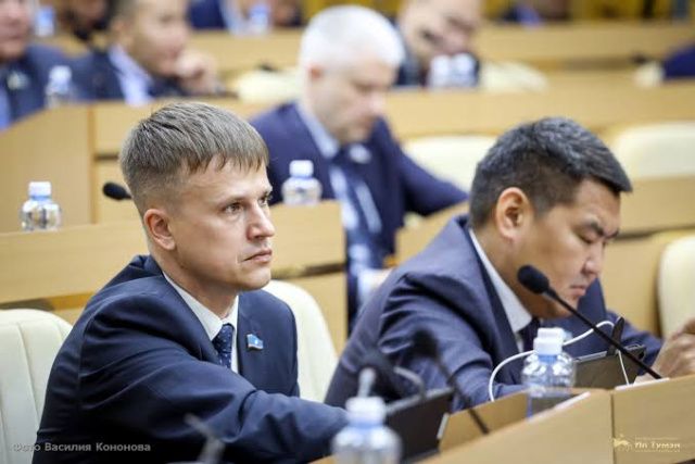 В Алдане долги по ЖКХ на 554 млн, а правительство обещает лишь 150 млн