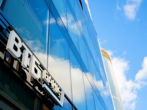 ВТБ выбран основным расчетным банком АЛРОСА