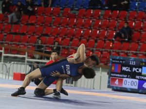 Восемь якутских борцов вышли в финал всероссийского турнира памяти Александра Крылова