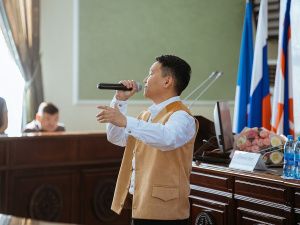 В Якутске поздравили финансистов с профессиональным праздником