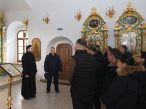 Осужденные колонии-поселения № 2 посетили храмы и монастыри Якутска