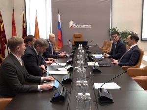 Глава Якутии обсудил проект «Синергия Арктики» с президентом «Ростелекома»