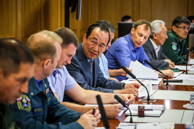 Айсен Николаев: Необходимо повысить оперативность обнаружения и тушения лесных пожаров