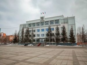 Глава Якутии работает в Мирнинском районе   