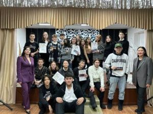 В селе Пригородный провели для студентов интеллектуально – развлекательную игру «Квиз Тайм» 