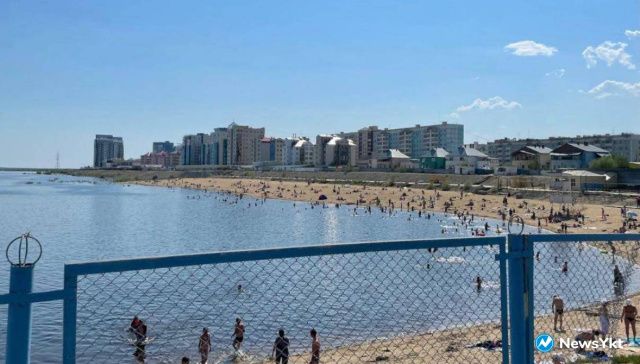 В Якутске боец ОМОН спас тонувшего мужчину