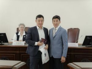 В Якутске вручили награды строителям