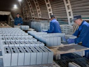 В исправительных колониях Якутии успешно функционируют цехи по производству бетонных блоков