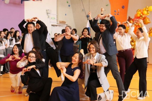 Ольга Балабкина поздравила с 1 сентября учеников Арктической школы