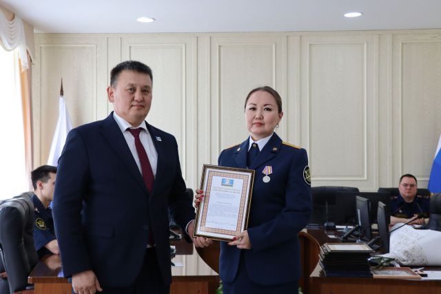 Служебная деятельность сотрудников УФСИН отмечена Главой Республики Саха (Якутия) и Правительством региона 