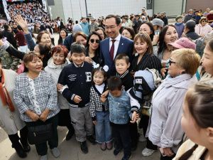 Одна из старинных школ Якутии переехала в новое здание