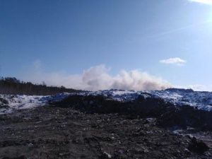 На полигоне по захоронению ТКО устраняют последствия возгорания