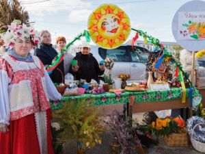 Оригинальные поделки представили сотрудники УФСИН и члены их семей на выставке-конкурсе «Дары осени» 