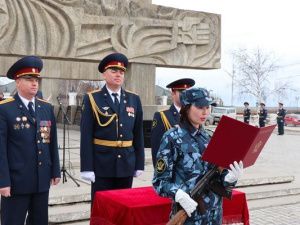 Молодые сотрудники исправительных учреждений приведены к Присяге 