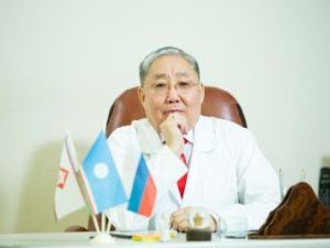 Николай Васильев поздравляет с Днем медицинской сестры