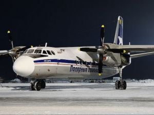 В Якутске самолет "Полярных авиалиний" сел на запасной аэродром из-за отсутствия аэродромного освещения