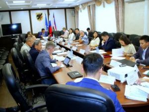 СОСТОЯЛСЯ ПРЕЗИДИУМ ЯКУТСКОЙ ГОРОДСКОЙ ДУМЫ