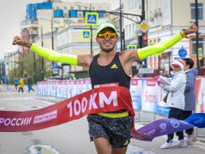 Чемпионами России в беге на 100 км стали спортсмены из Новосибирска и Ярославской области