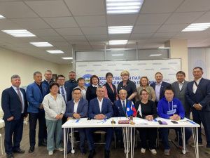Общественная палата Якутии и отделения политических партий подписали соглашение