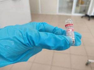 Прошедших вакцинацию полгода назад приглашают на ревакцинацию