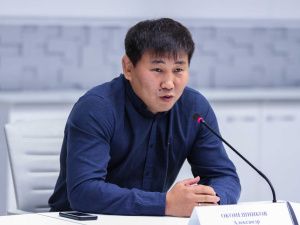 На выборах главы Оймяконского района победил самовыдвиженец Александр Оконешников