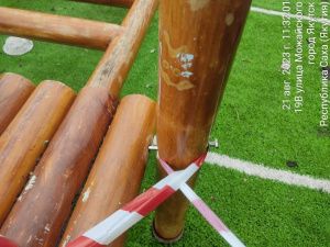 В Якутске ребенок получил травму на детской площадке