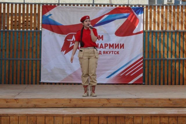 Юная якутянка Арина Суюндюкова представит республику в финале музыкального проекта «Голоса героев»