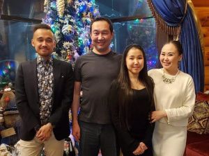 "Для меня это праздник моих родных и близких",  - Айсен Николаев тепло поблагодарил за поздравления с днем рождения