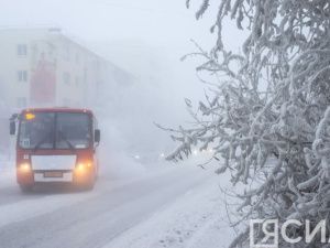 Штормовое предупреждение: Якутск под угрозой ЧС и аварий