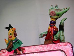 В Якутск с гастролями приехал калмыцкий театр кукол «Джангар»