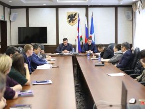 В Якутске разработают дорожную карту для решения мусорного вопроса