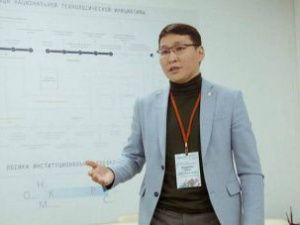 «Выход из этой ситуации простой». Министр транспорта РС(Я) Владимир Сивцев — о субсидиях и ремонте ВПП