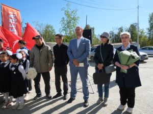 В Якутске «Вечный огонь» пришел во двор к ветеранам: акция «Поём двором» 