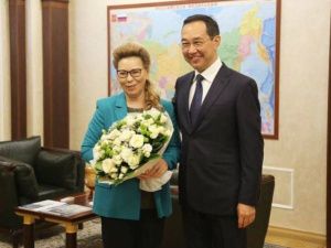 Айсен Николаев: Сегодня свой юбилей отмечает удивительная женщина