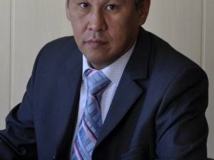 Глава улуса завил, что он не должен нести ответственность за отчет об исполнении бюджета, который сам же подписал