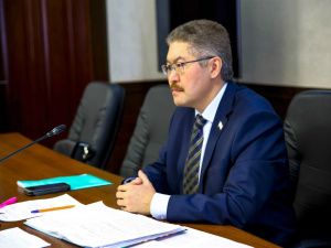 РУКОВОДСТВО ШКОЛЫ №1 ЯКУТСКА ОБРАТИЛОСЬ К ДЕПУТАТАМ ГОРДУМЫ