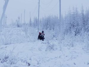 В Черском ночью снесло ветром опору