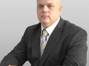 Пожарный-хлебопек: Карьерный рывок или служебный роман?