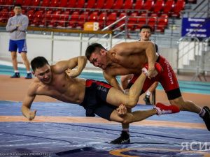 Двести тысяч рублей получат победители турнира Алексея Никифорова по национальному многоборью