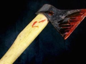 Житель Якутии зверски зарубил приятеля топором