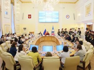 Более 300 семей Якутии отметили знаком «Семейная доблесть»