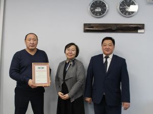 Летный состав авиакомпании «Якутия» наградили за профессионализм во время реконструкции аэропорта