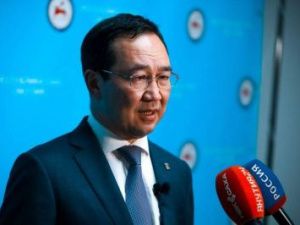 Айсен Николаев: в Якутске не можем снять ограничительные меры