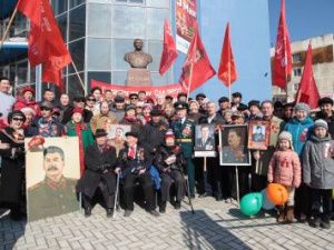 ВЕЧНЫЙ ОГОНЬ И ВЕЧНАЯ ПАМЯТЬ! Якутия на защите Отечества