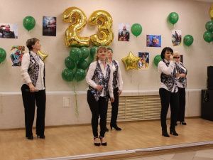 Праздничное настроение мужчины АК «Железные дороги Якутии»  унесли домой