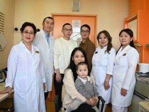 Теперь они слышат! Якутские отоларингологи впервые провели кохлеарную имплантацию