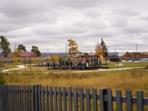 «Все дети приобрели скейты и самокаты». В селе Булгунняхтах появился новый мини-парк со скейт-площадкой