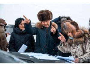 Айсен Николаев провел совещание по строительству Ленского моста