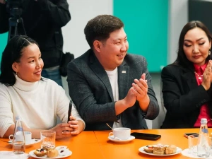 Глава Якутии обсудил с лидерами общественного мнения подготовку к VIII Международным спортивным играм «Дети Азии» 