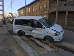 В Якутске 8-летняя девочка получила перелом позвоночника в результате ДТП